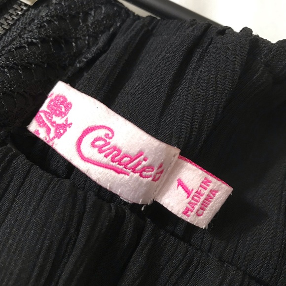 Black Dress - Picture 3 of 5